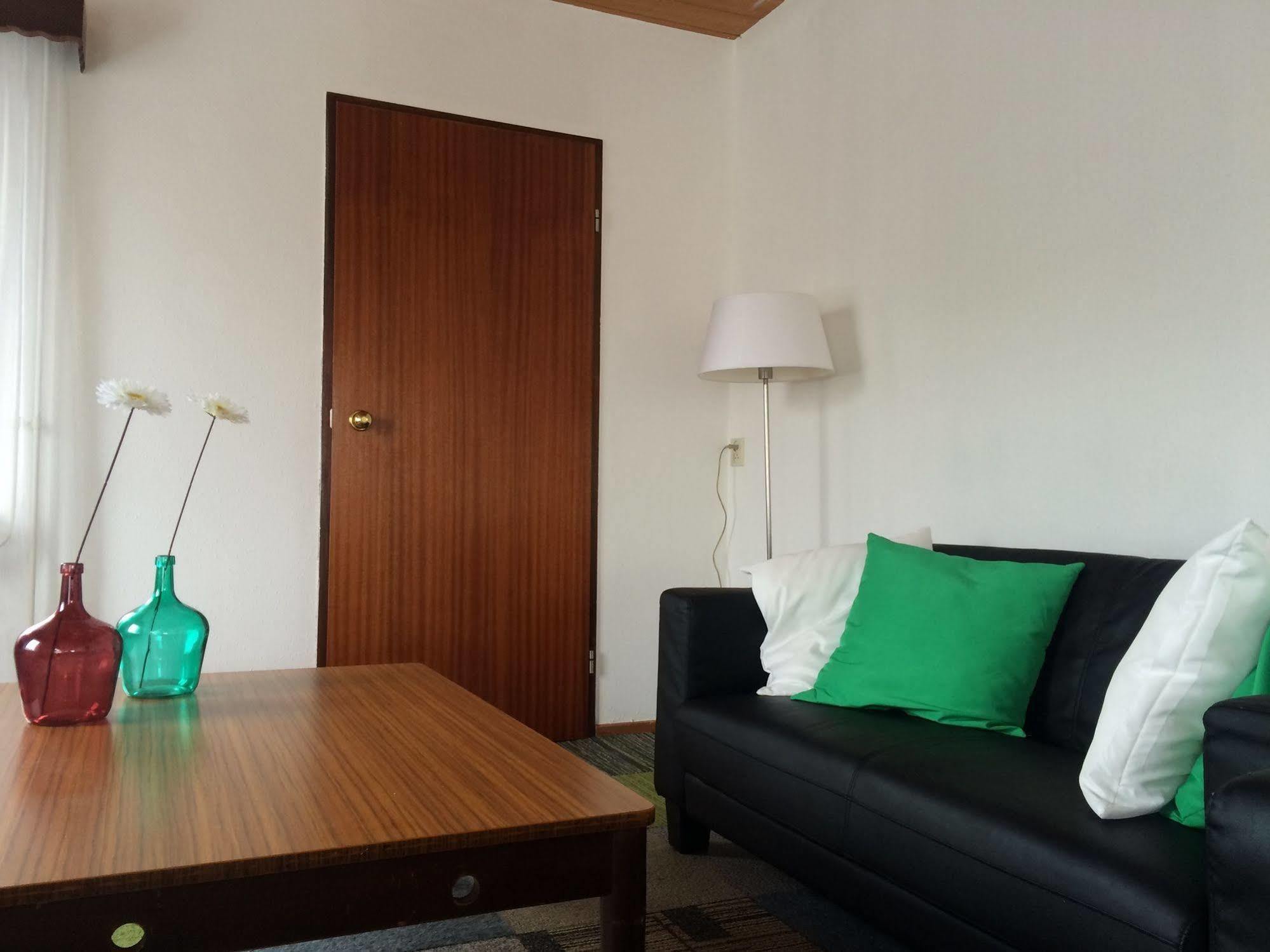 The Budget Hotel Hazerswoude-Rijndijk Dış mekan fotoğraf
