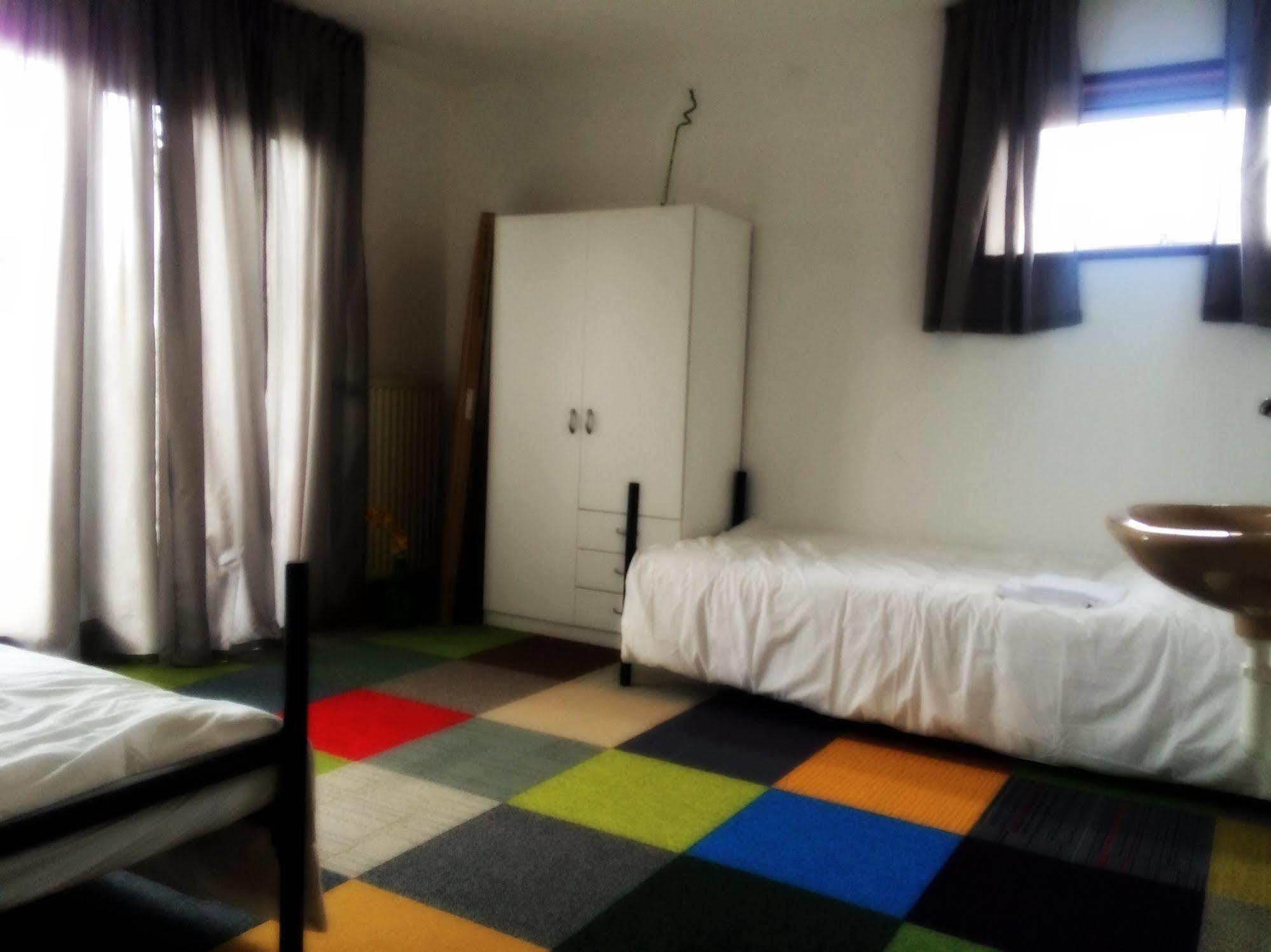 The Budget Hotel Hazerswoude-Rijndijk Dış mekan fotoğraf