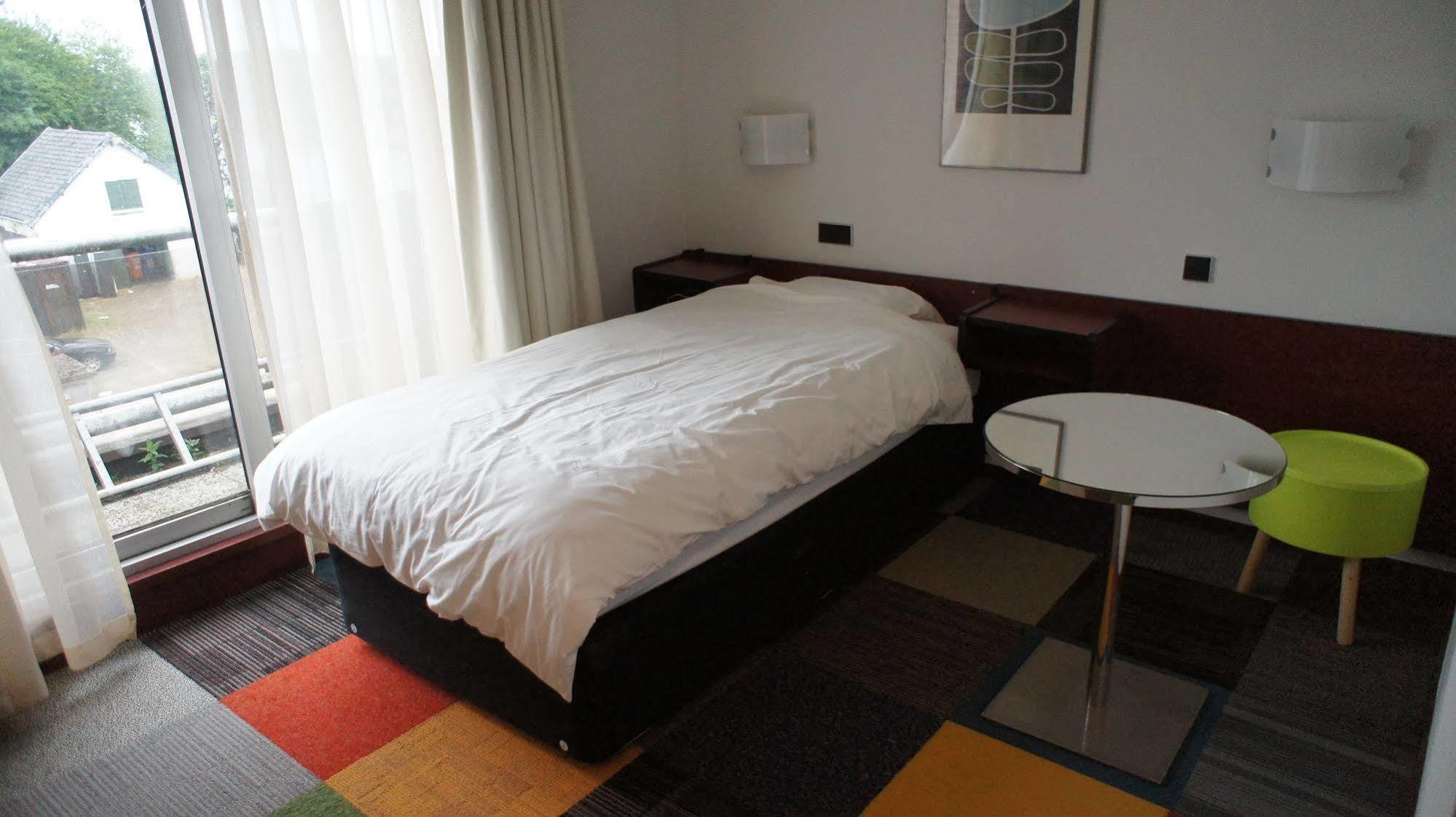 The Budget Hotel Hazerswoude-Rijndijk Dış mekan fotoğraf